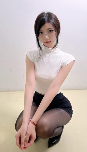 【微-密】陈妮妮- 诱惑的秘书 [14P-22M]